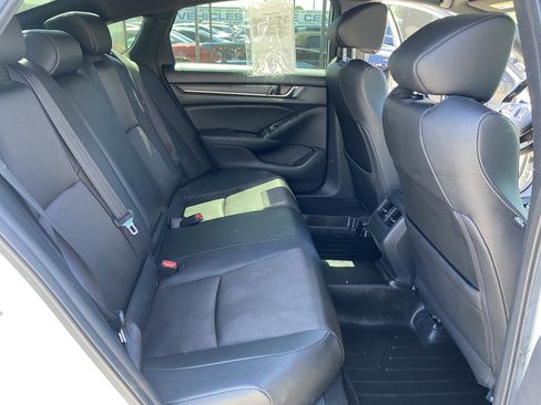 Used 2019 Honda Accord Sport image 18