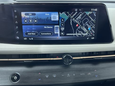 Certified 2024 Nissan Ariya AWD image 17