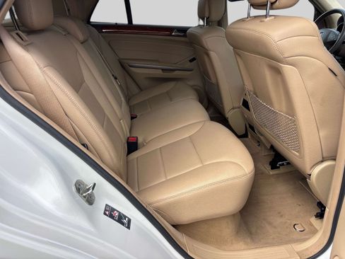 Used 2009 Mercedes-Benz ML 350 4MATIC image 15