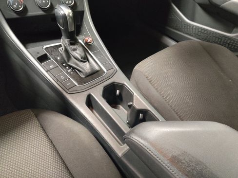 Used 2019 Volkswagen Jetta S w/ Driver Assistance Package image 26