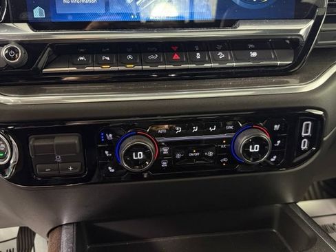 Used 2026 Chevrolet Silverado 1500 High Country w/ Midnight Edition AWD/4WD image 37