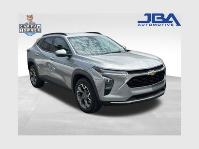 Used 2024 Chevrolet Trax LT