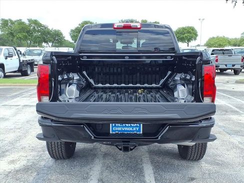 New 2026 Chevrolet Colorado Trail Boss AWD/4WD image 12
