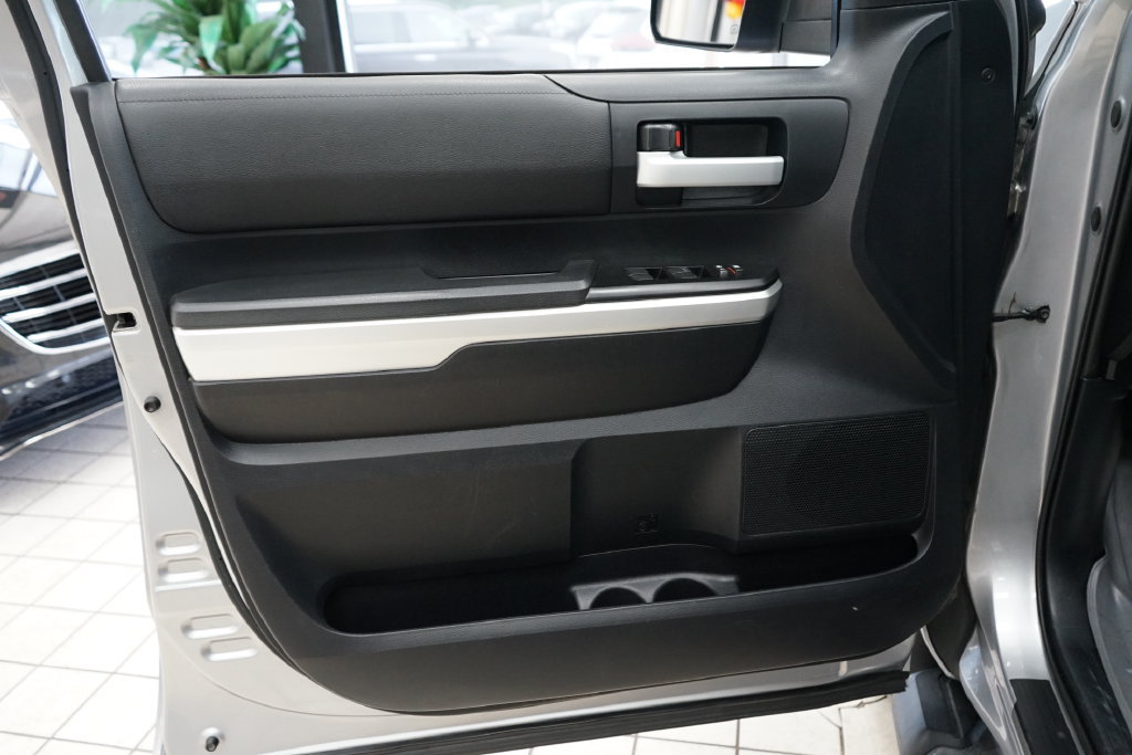Used 2014 Toyota Tundra SR5 AWD/4WD image 20