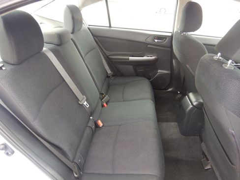Used 2016 Subaru Impreza 2.0i Premium image 20