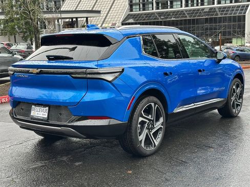 New 2026 Chevrolet Equinox EV LT image 5