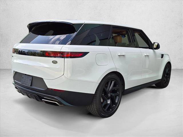 Used 2023 Land Rover Range Rover Sport SE AWD/4WD image 5