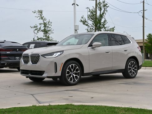 Certified 2026 BMW X3 xDrive30 AWD/4WD image 5