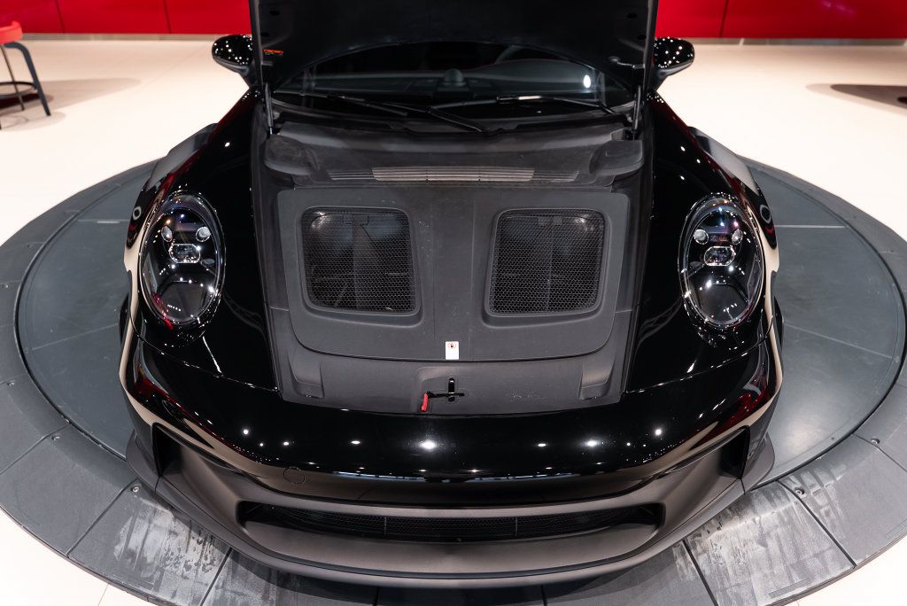 Used 2023 Porsche 911 GT3 RS RWD image 16