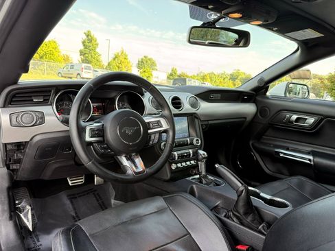 Used 2020 Ford Mustang Premium RWD image 24