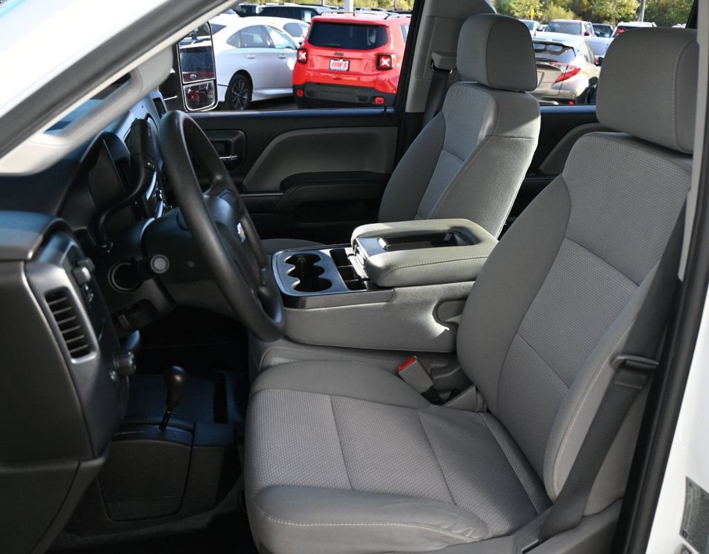 Used 2019 Chevrolet Silverado 3500 W/T AWD/4WD image 13
