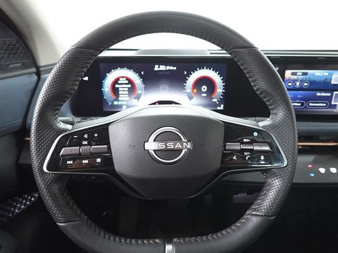 Used 2024 Nissan Ariya AWD image 14