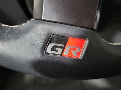 Used 2024 Toyota GR86 Premium RWD image 19