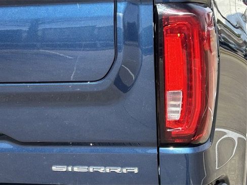 Used 2023 GMC Sierra 1500 Denali image 7