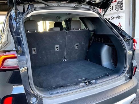 Used 2025 Ford Escape Active image 19