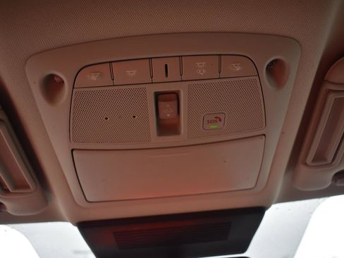 Used 2024 Nissan Armada SL w/ Captain's Chairs Package RWD image 48