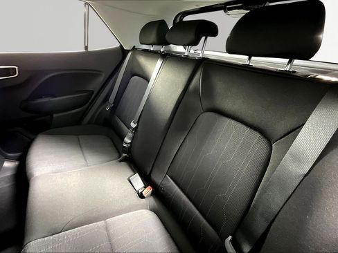 New 2026 Hyundai Venue SE FWD image 17
