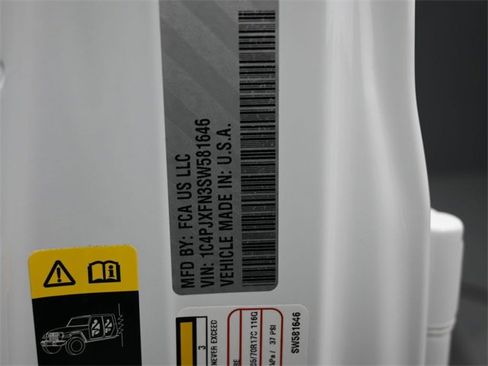 Used 2025 Jeep Wrangler Rubicon image 20