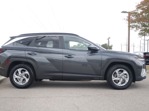 Used 2024 Hyundai Tucson SEL FWD image 8