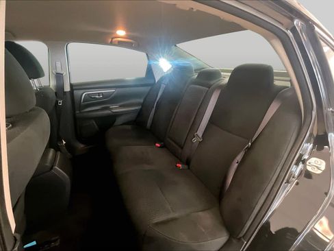 Used 2015 Nissan Altima 2.5 S w/ Power Driver Seat Package FWD image 18