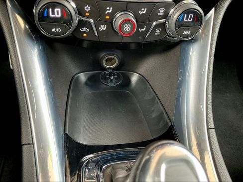 Used 2016 Chevrolet SS RWD image 15
