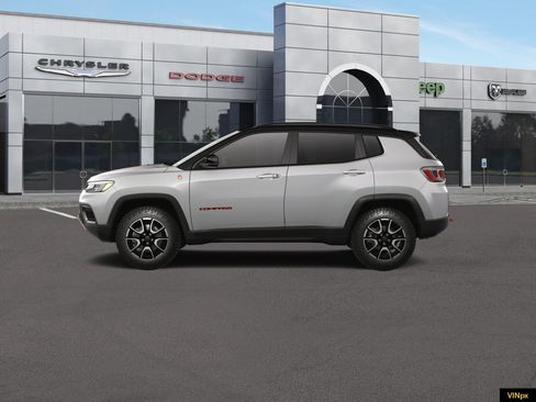New 2026 Jeep Compass Trailhawk w/ Sun, Sound & Navigation Group AWD/4WD image 3