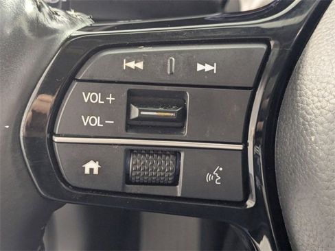 Used 2023 Honda HR-V EX-L image 15