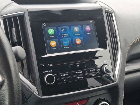 Used 2022 Subaru Crosstrek 2.0i Premium image 17