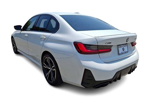 Used 2024 BMW M340i xDrive w/ Driving Assistance Package AWD/4WD image 4