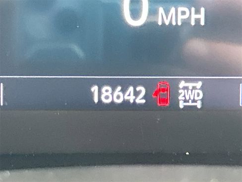 Used 2023 Buick Encore GX Preferred w/ Cold Weather Comfort Package image 22