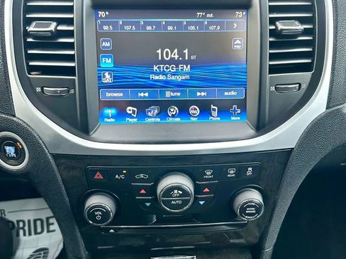 Used 2013 Chrysler 300 C w/ Harman Kardon Audio Group RWD image 17