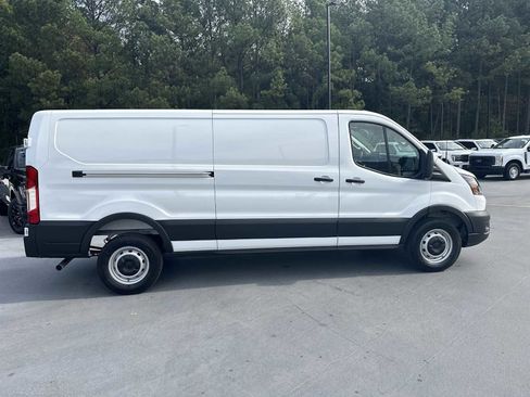 New 2025 Ford Transit 150 Low Roof w/ Load Area Protection Package RWD image 8
