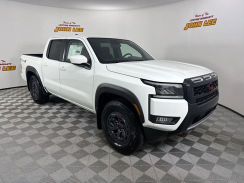 New 2026 Nissan Frontier Pro-X w/ Tow Package RWD image 8