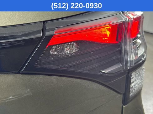 Certified 2025 Subaru Forester Limited image 34