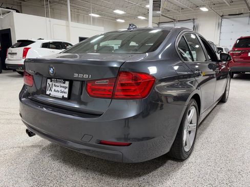 Used 2014 BMW 328i xDrive Sedan image 2
