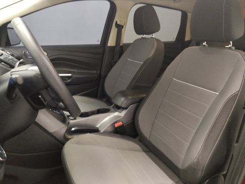 Used 2014 Ford Escape SE FWD image 17