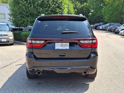 Used 2023 Dodge Durango R/T AWD/4WD image 7