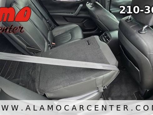 Used 2014 Maserati Quattroporte S Q4 AWD/4WD image 22
