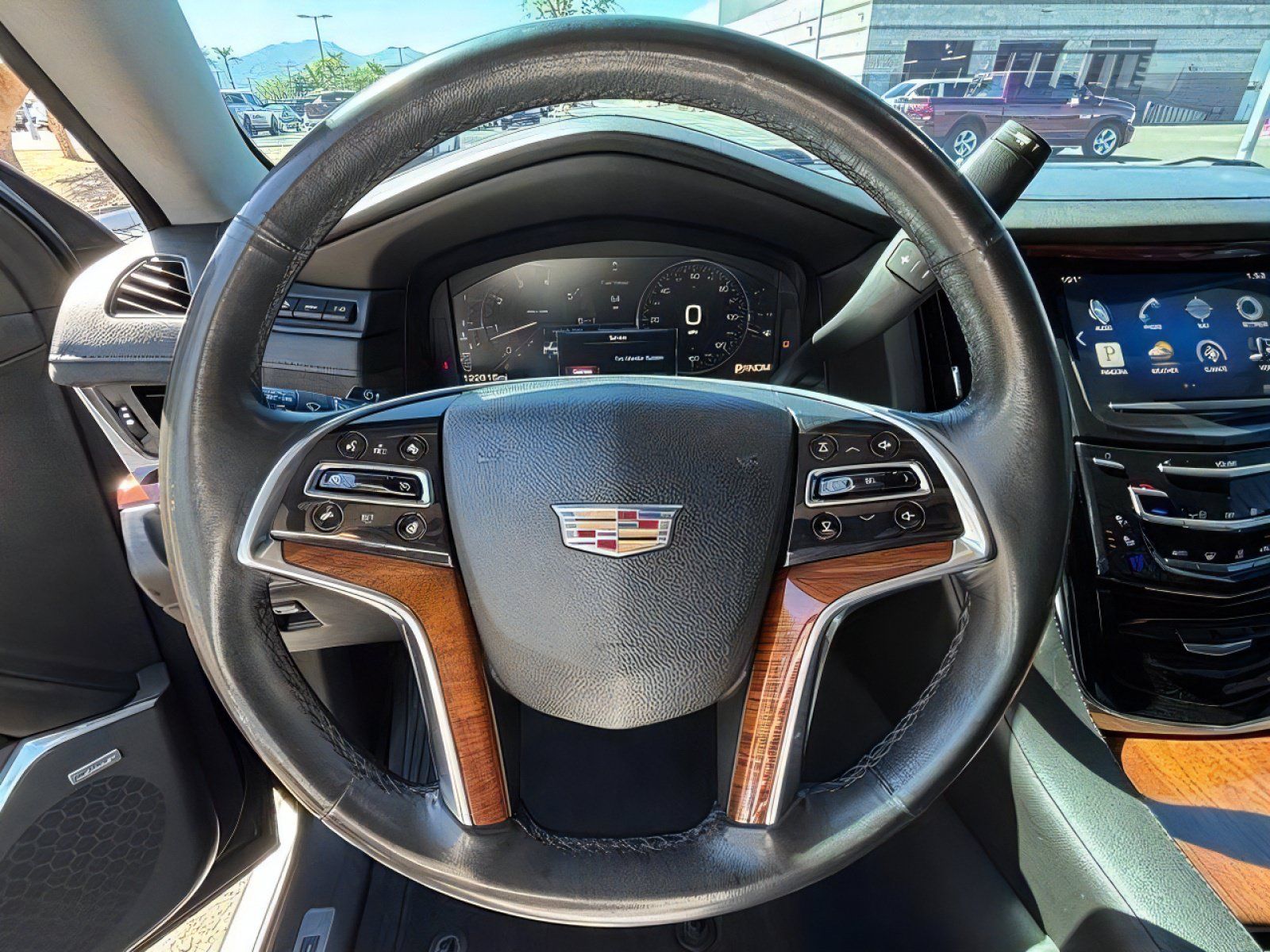 Used 2015 Cadillac Escalade Premium AWD/4WD image 12