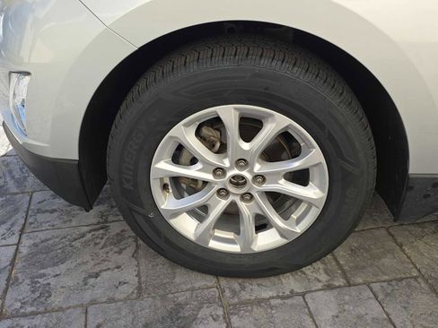 Used 2020 Chevrolet Equinox LT image 9