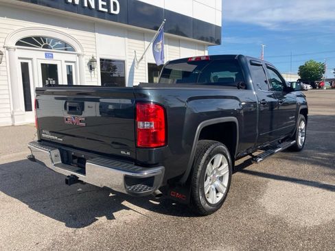 Used 2019 GMC Sierra 1500 SLE w/ SLE Value Package AWD/4WD image 5