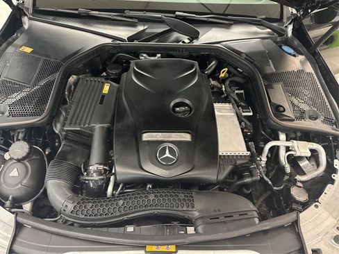 Used 2016 Mercedes-Benz C 300 4MATIC Sedan image 12