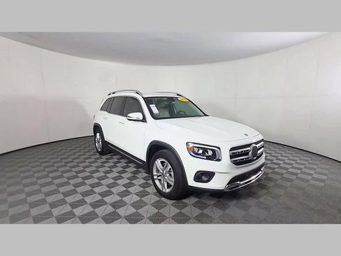 Used 2020 Mercedes-Benz GLB 250 image 34