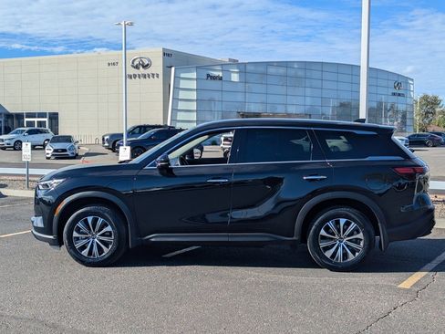 Used 2024 INFINITI QX60 Pure image 3