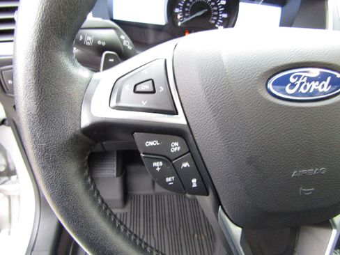 Certified 2019 Ford Edge Titanium w/ Equipment Group 301A image 33