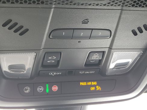 Certified 2022 Cadillac XT5 Premium Luxury image 29