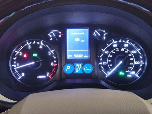 Used 2019 Lexus GX 460 Premium w/ Premium Package AWD/4WD image 16