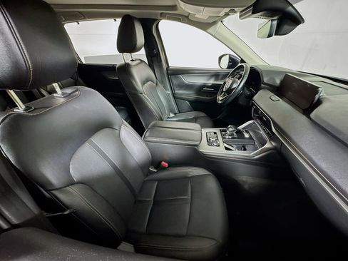 Used 2024 MAZDA CX-90 Plug-In Hybrid w/ Premium Pkg AWD/4WD image 28