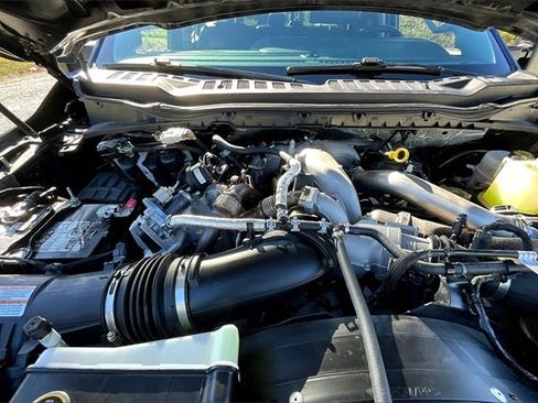 Used 2024 Ford F250 Lariat image 9