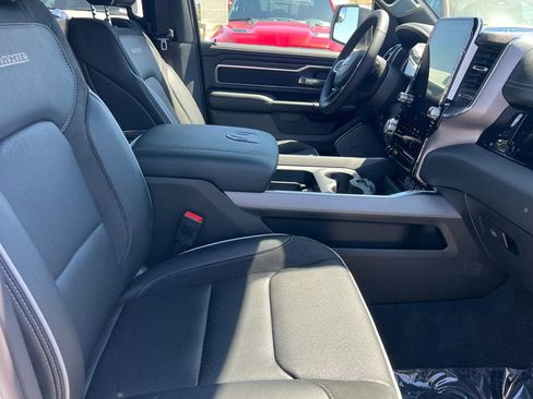 New 2026 RAM 1500 Laramie AWD/4WD image 14